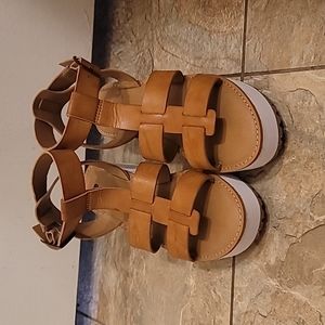 Womens platform sandals